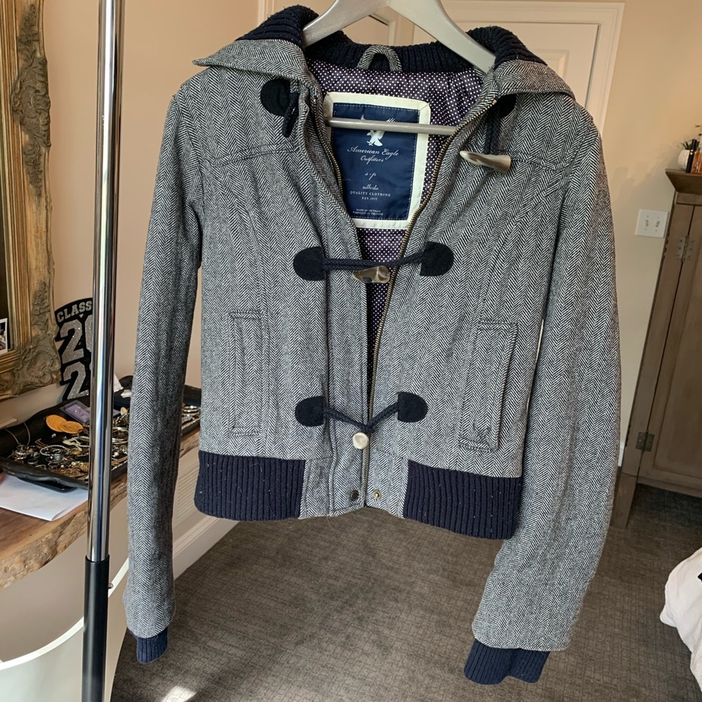 black & white jacket with zipper